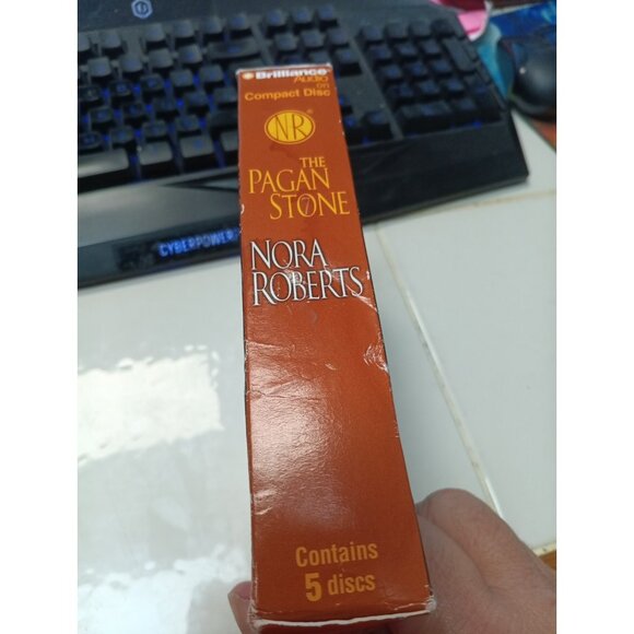 The Pagan Stone by Nora Roberts Abridged 5 CD Audiobook Sign of the Seven - Picture 3 of 3